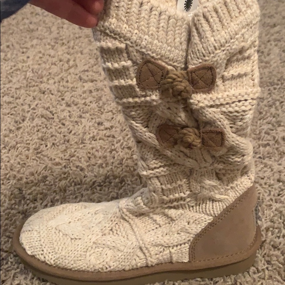 Re-Posh UGG Sweater Boots